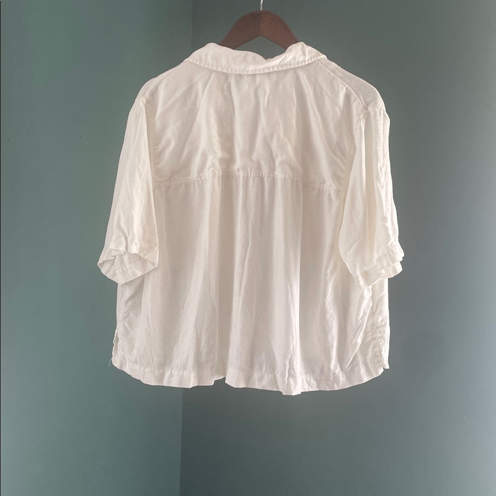 Universal Thread White Button-Front Pocket Shirt … - image 3